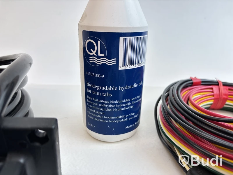 Marine Boat Trim System QL, 12V Reversible Pump